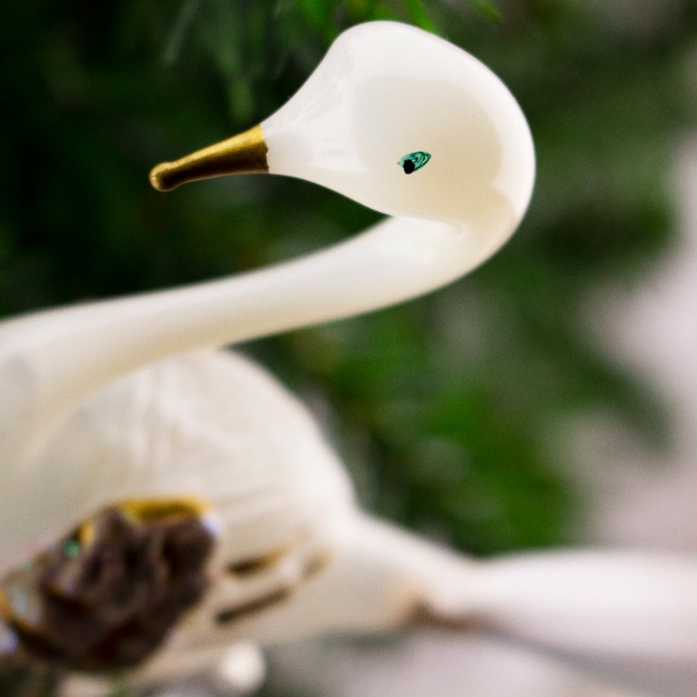 CLIP ON White Swan, Vintage Old World Christmas Glass Ornament